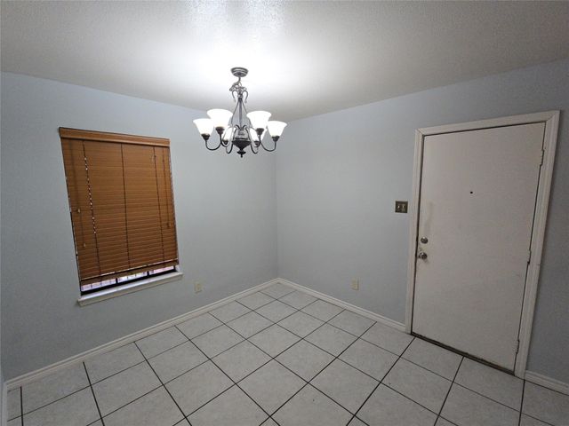 13806 Long Glen Drive, Houston, TX 77039