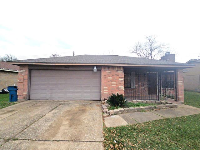 13806 Long Glen Drive, Houston, TX 77039