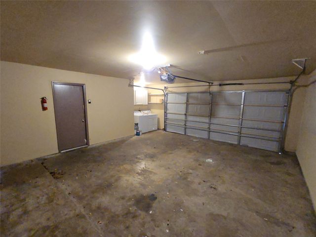 13806 Long Glen Drive, Houston, TX 77039