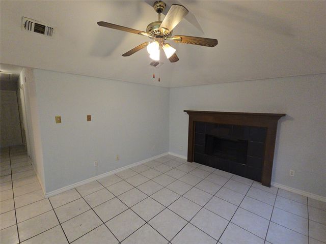 13806 Long Glen Drive, Houston, TX 77039