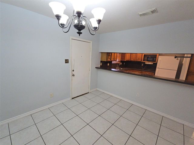 13806 Long Glen Drive, Houston, TX 77039