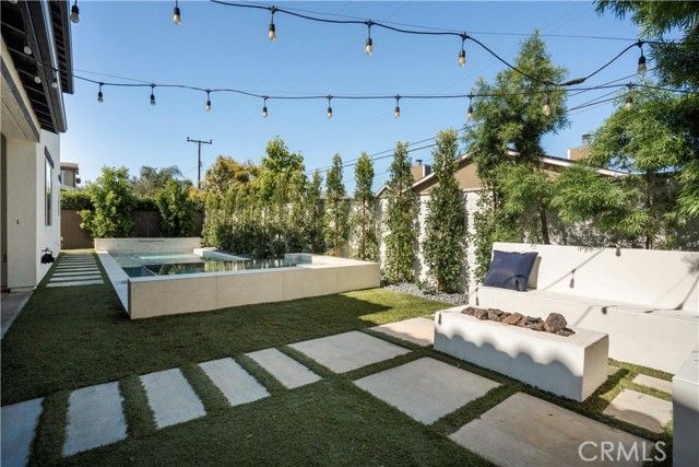 310 Costa Bella Court, Costa Mesa, CA 92627