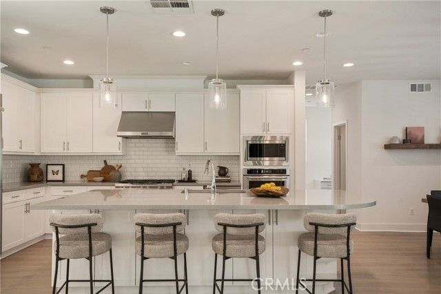 310 Costa Bella Court, Costa Mesa, CA 92627