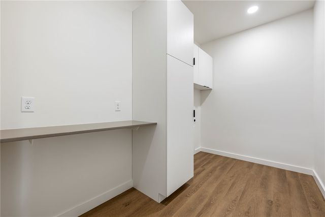947 SE 10th Street, Bentonville, AR 72712