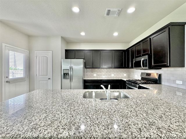2721 Bridekirk DR, Round Rock, TX 78664