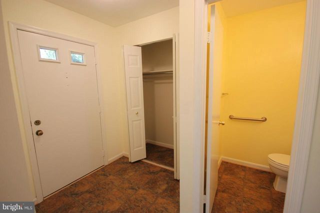 3920 BRADWATER ST, Fairfax, VA 22031