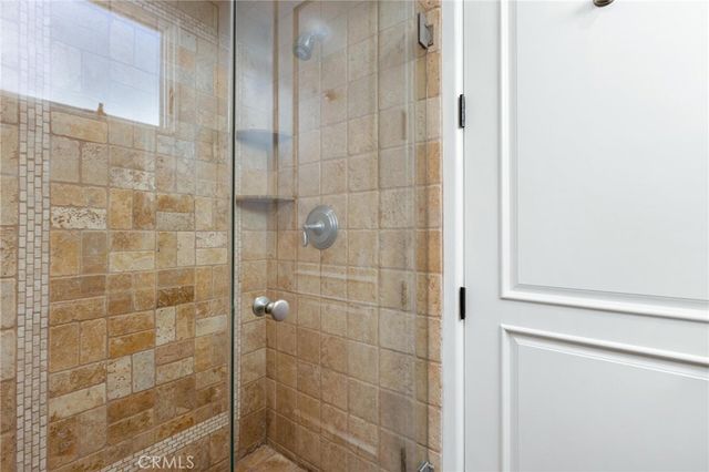 2516 Walnut Avenue, Manhattan Beach, CA 90266