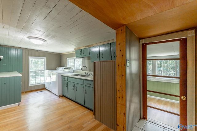 1059 County Road 639, Mentone, AL 35984