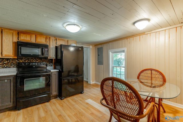 1059 County Road 639, Mentone, AL 35984