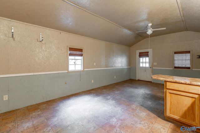 1059 County Road 639, Mentone, AL 35984