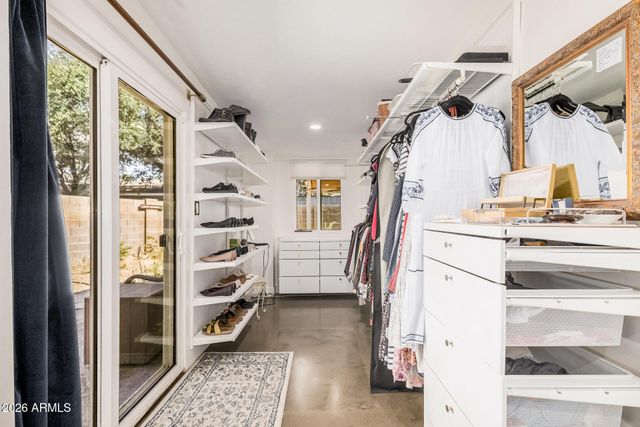 6811 N 11TH Place, Phoenix, AZ 85014