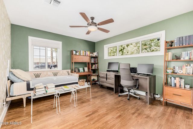 6811 N 11TH Place, Phoenix, AZ 85014