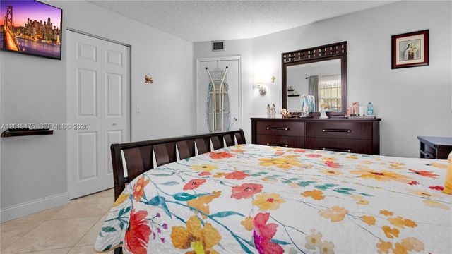 13000 SW 15th Ct 101U, Pembroke Pines, FL 33027