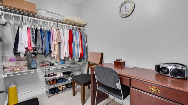 13000 SW 15th Ct 101U, Pembroke Pines, FL 33027