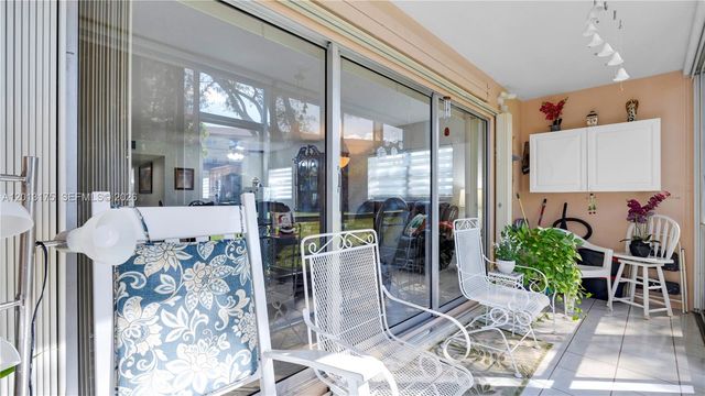 13000 SW 15th Ct 101U, Pembroke Pines, FL 33027