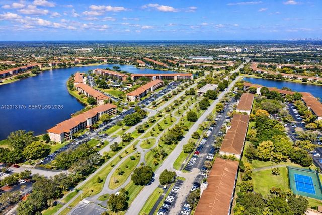 13000 SW 15th Ct 101U, Pembroke Pines, FL 33027