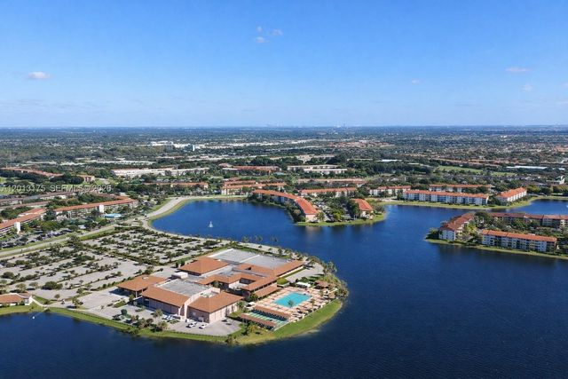 13000 SW 15th Ct 101U, Pembroke Pines, FL 33027