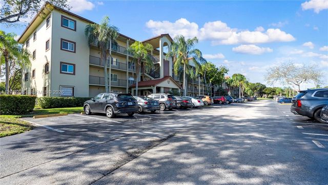 13000 SW 15th Ct 101U, Pembroke Pines, FL 33027