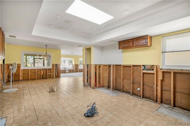 11929 W Riverhaven Drive, Homosassa, FL 34448