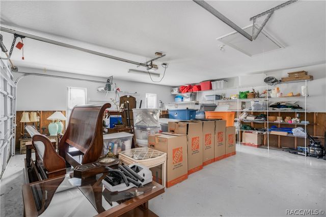 11929 W Riverhaven Drive, Homosassa, FL 34448