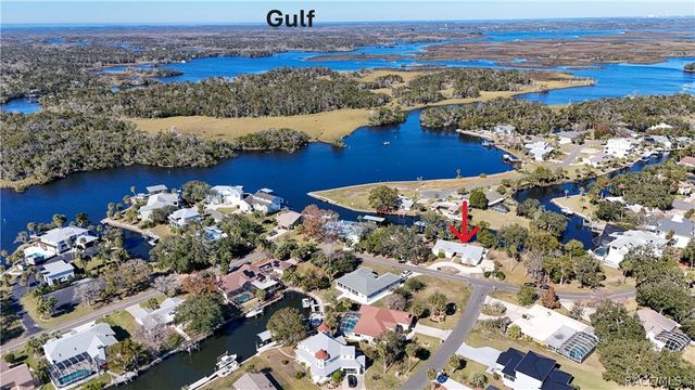 11929 W Riverhaven Drive, Homosassa, FL 34448