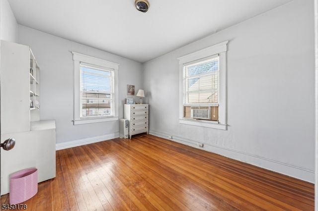614 16 Bailey Ave, Elizabeth City, NJ 07208