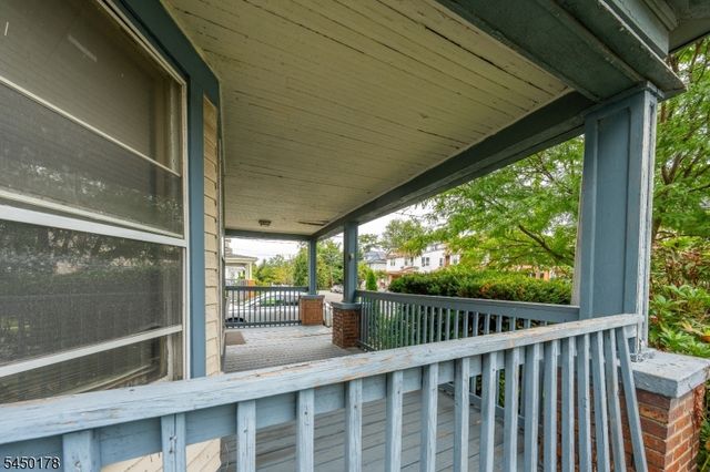 614 16 Bailey Ave, Elizabeth City, NJ 07208