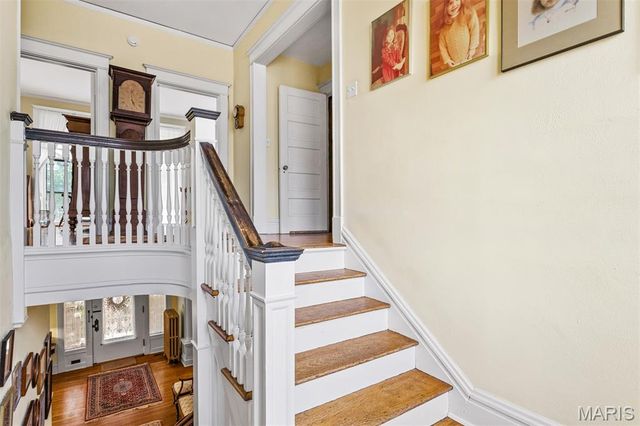6157 Kingsbury Avenue, St Louis, MO 63112