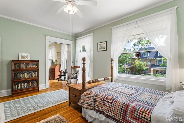 6157 Kingsbury Avenue, St Louis, MO 63112