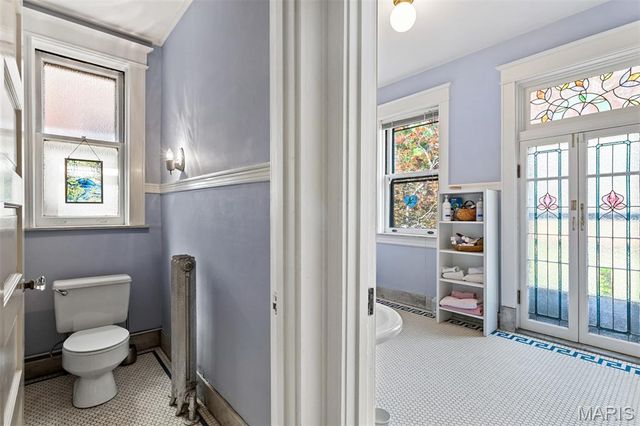 6157 Kingsbury Avenue, St Louis, MO 63112