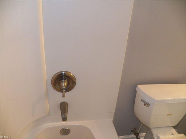 12663 Daybreak CIR, Newport News, VA 23602