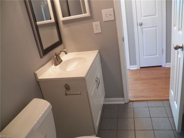 12663 Daybreak CIR, Newport News, VA 23602