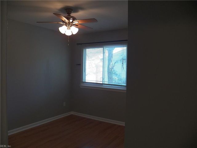 12663 Daybreak CIR, Newport News, VA 23602