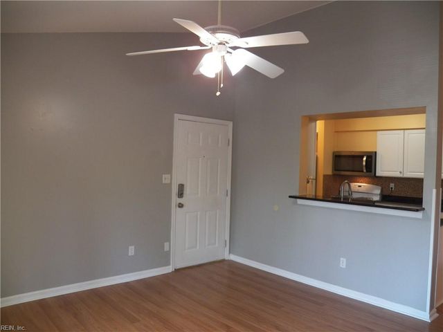 12663 Daybreak CIR, Newport News, VA 23602