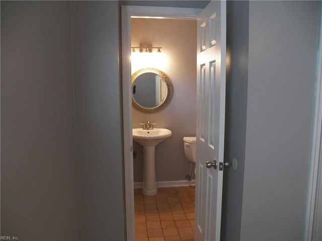 12663 Daybreak CIR, Newport News, VA 23602
