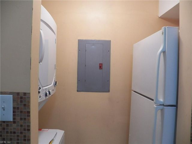 12663 Daybreak CIR, Newport News, VA 23602