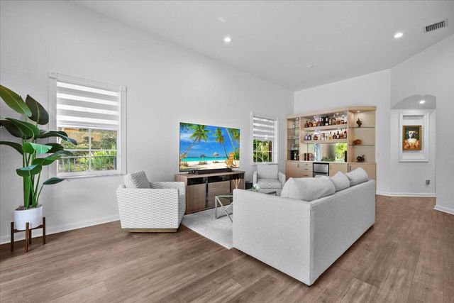 2023 Graden Drive, Palm Beach Gardens, FL 33410