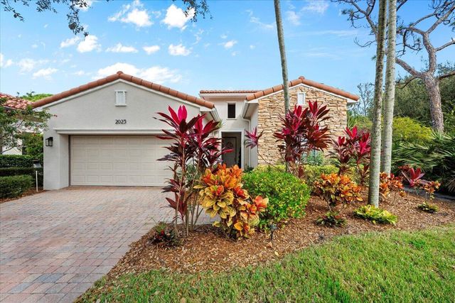 2023 Graden Drive, Palm Beach Gardens, FL 33410