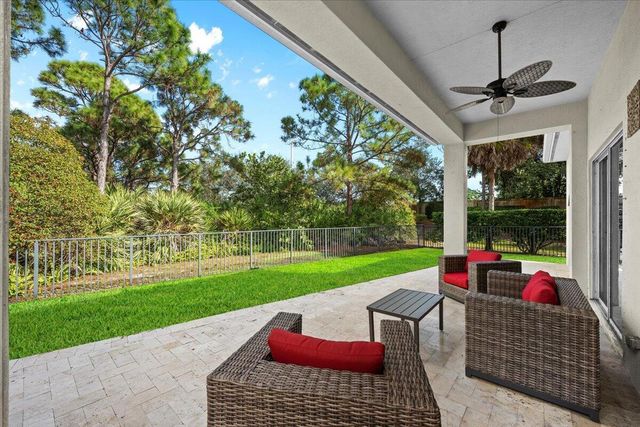 2023 Graden Drive, Palm Beach Gardens, FL 33410