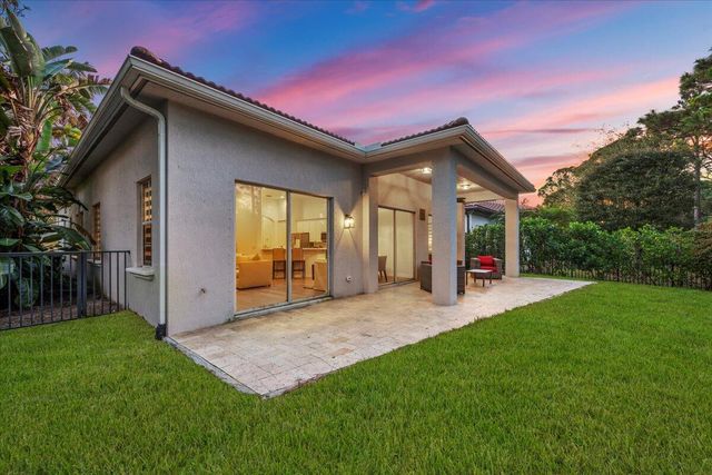 2023 Graden Drive, Palm Beach Gardens, FL 33410