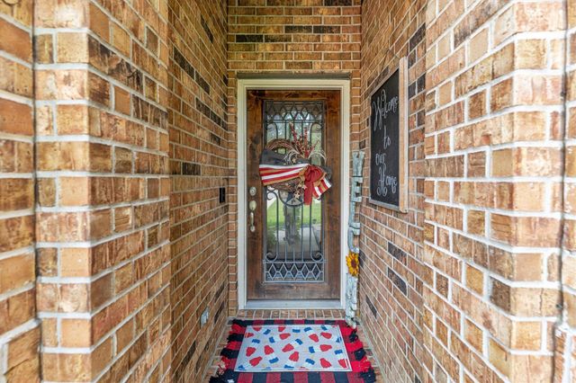 9123 Sierra Del Carmen, Conroe, TX 77303
