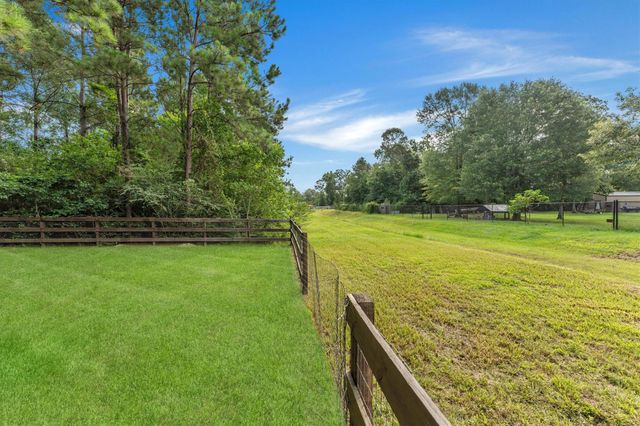 9123 Sierra Del Carmen, Conroe, TX 77303