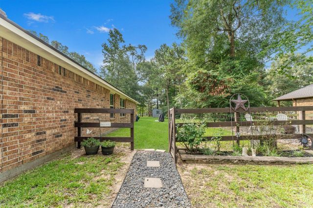 9123 Sierra Del Carmen, Conroe, TX 77303