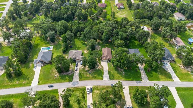 9123 Sierra Del Carmen, Conroe, TX 77303