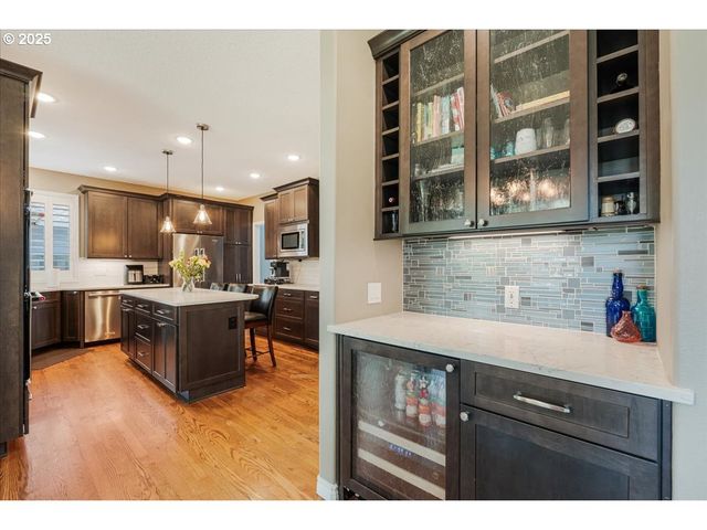 11107 Sw FLORES St, Wilsonville, OR 97070