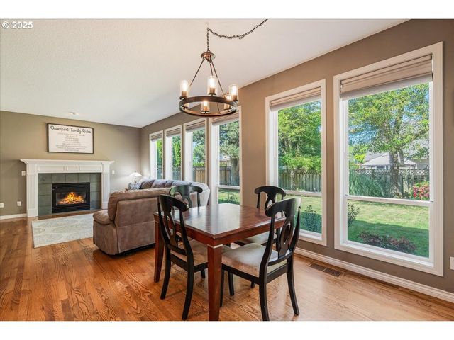 11107 Sw FLORES St, Wilsonville, OR 97070