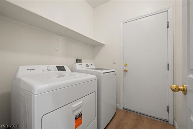 9618 Rolling Thunder Avenue, Las Vegas, NV 89148