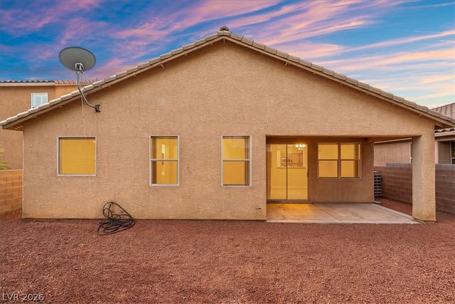 9618 Rolling Thunder Avenue, Las Vegas, NV 89148