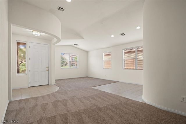 9618 Rolling Thunder Avenue, Las Vegas, NV 89148