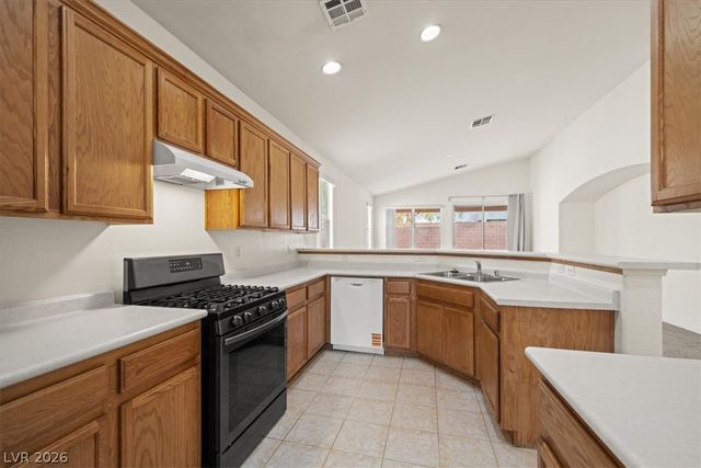 9618 Rolling Thunder Avenue, Las Vegas, NV 89148